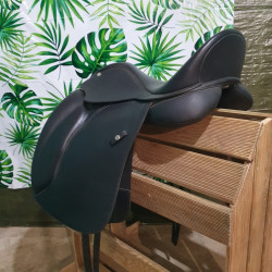 Selle de dressage Wintec 500