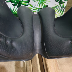 Selle de dressage Wintec 500