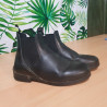 Boots 34