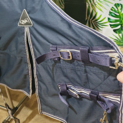 Couverture imperméable 145cm + couvre cou