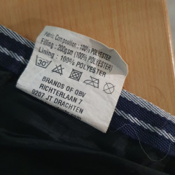 Couverture imperméable 145cm + couvre cou