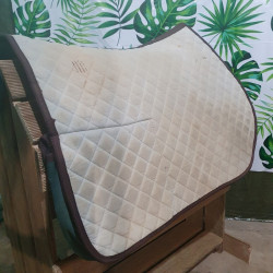 Tapis de randonnée à poches