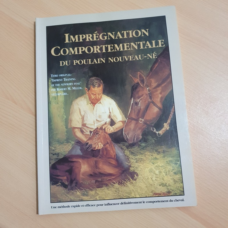 Imprégnation comportementale du poulain nouveau-né