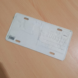 Carte postale métallique