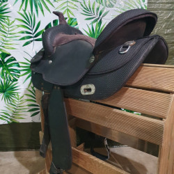 Selle western synthétique