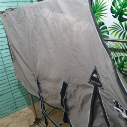 Couverture de box 135cm
