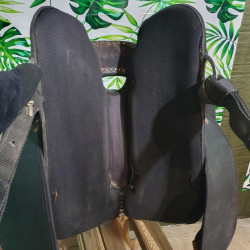 Selle western synthétique