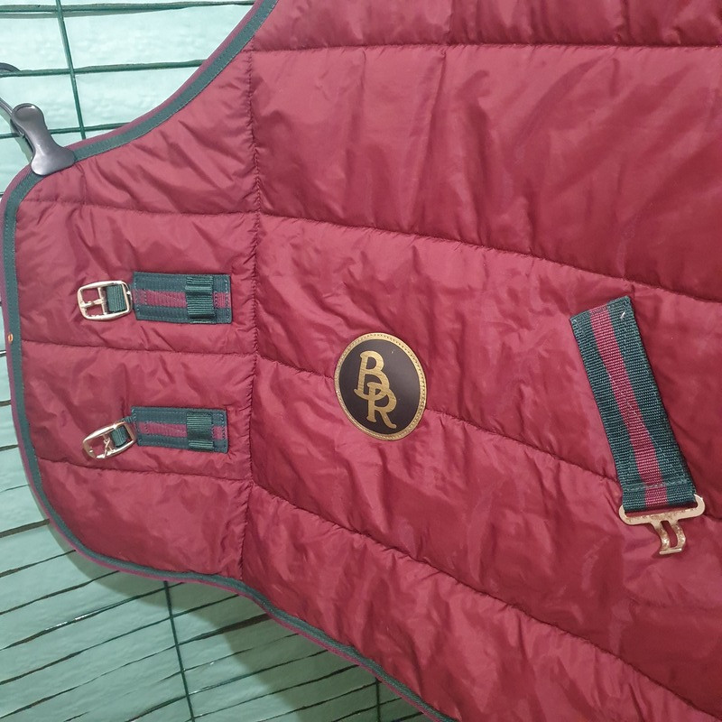 Couverture de box 155cm