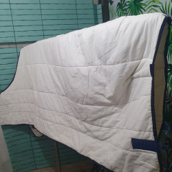 Couverture de box 145cm